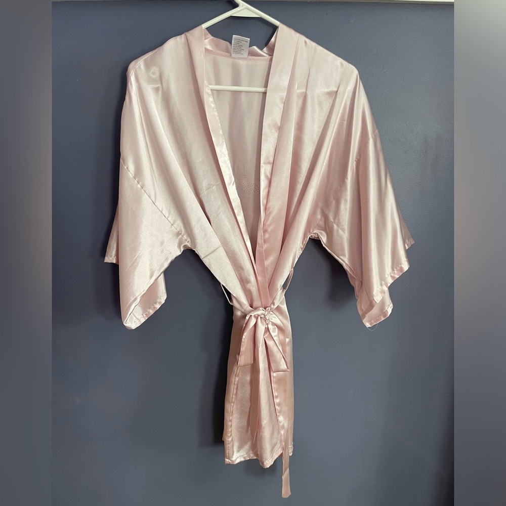 Satin robe